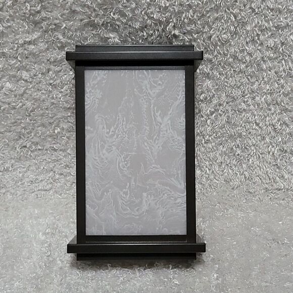 New exterior wall mounted light - Picture 1 of 3